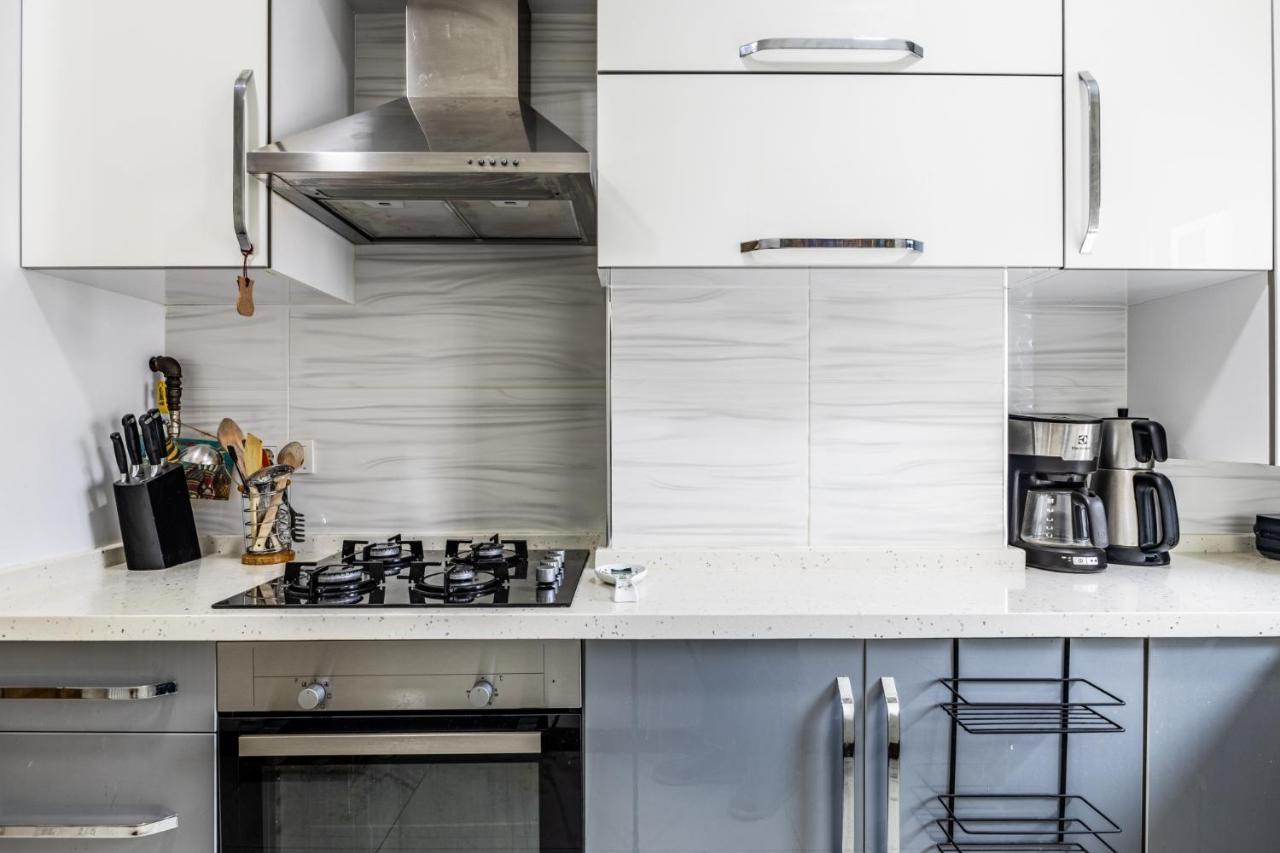 Spacious Flat Near Bagdat Avenue In Suadiye Apartment Istanbul Luaran gambar