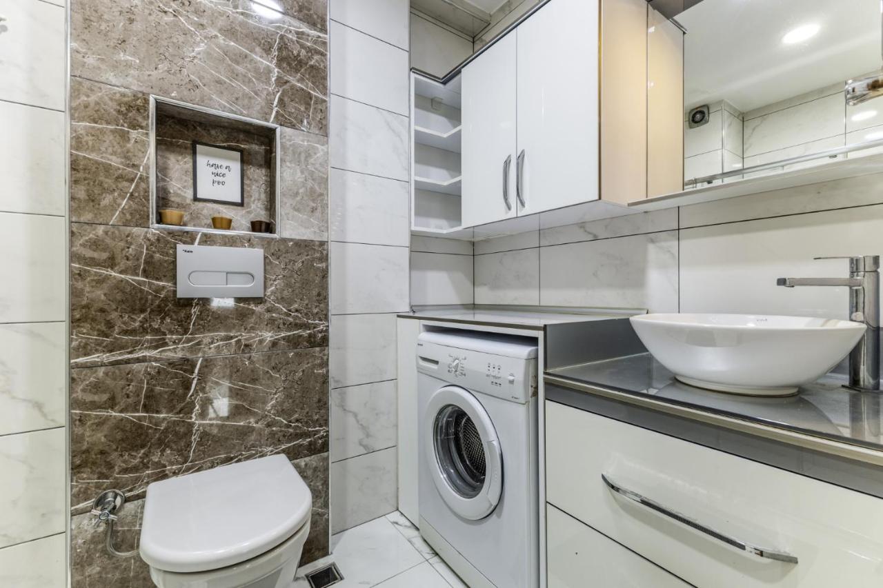 Spacious Flat Near Bagdat Avenue In Suadiye Apartment Istanbul Luaran gambar