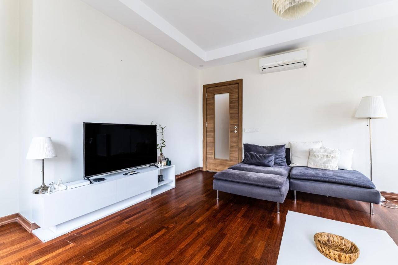 Spacious Flat Near Bagdat Avenue In Suadiye Apartment Istanbul Luaran gambar