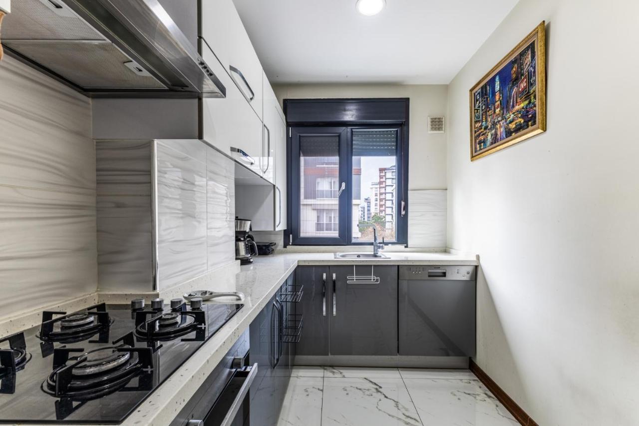 Spacious Flat Near Bagdat Avenue In Suadiye Apartment Istanbul Luaran gambar