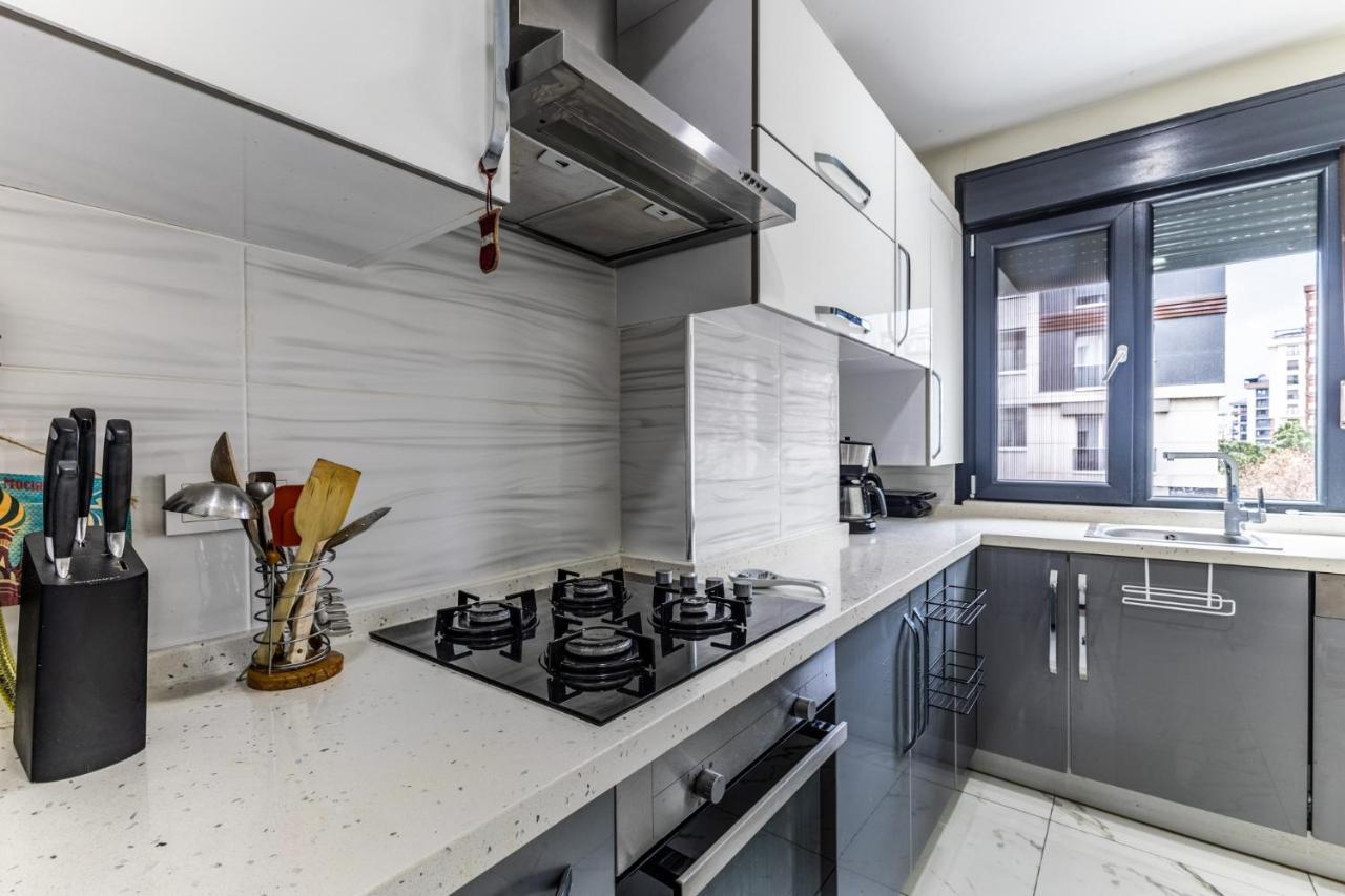 Spacious Flat Near Bagdat Avenue In Suadiye Apartment Istanbul Luaran gambar