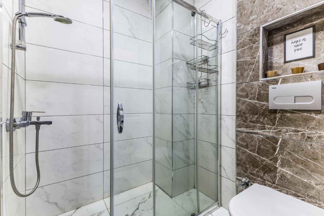 Spacious Flat Near Bagdat Avenue In Suadiye Apartment Istanbul Luaran gambar